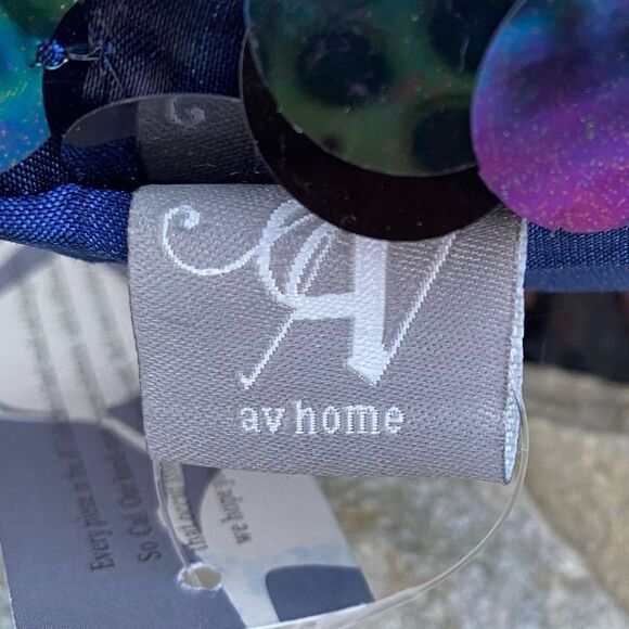 NWT Two Aviva Stanoff Purple Aurora Borealis Solstice Luxury Decorative Pillows - Picture 9 of 10